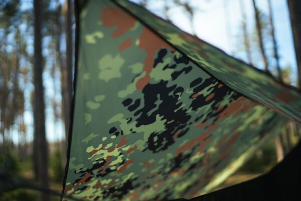 DSC05619 hammock camo tarp
