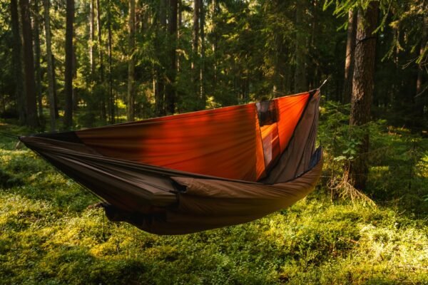 hammock wind shield brown